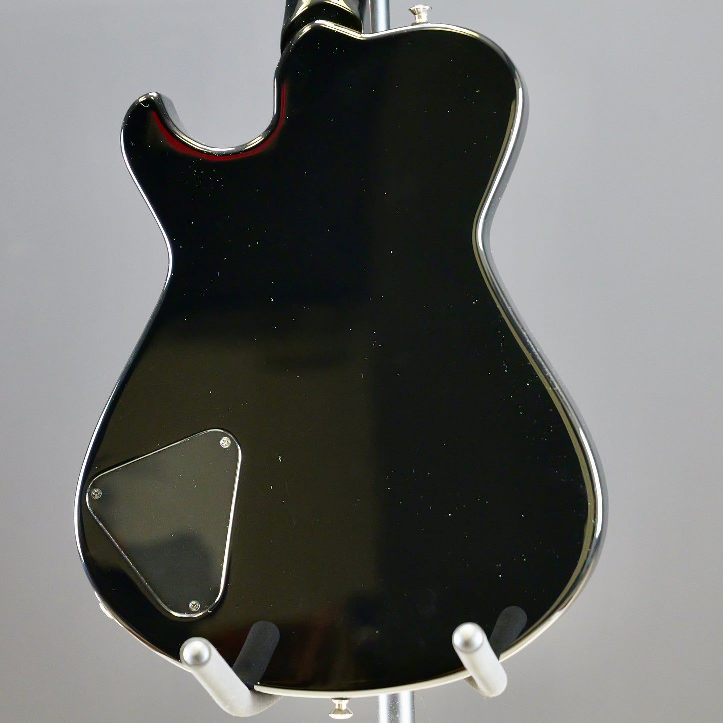 Knaggs Kenai "J" Black