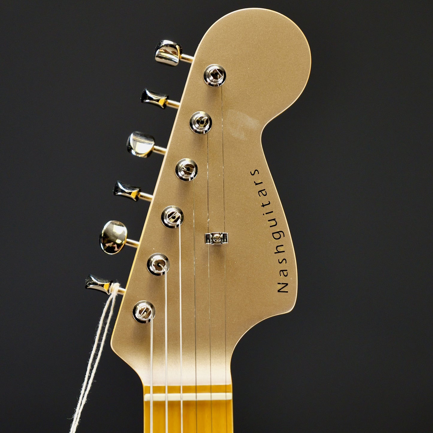 Nash JG 63 Shoreline Gold