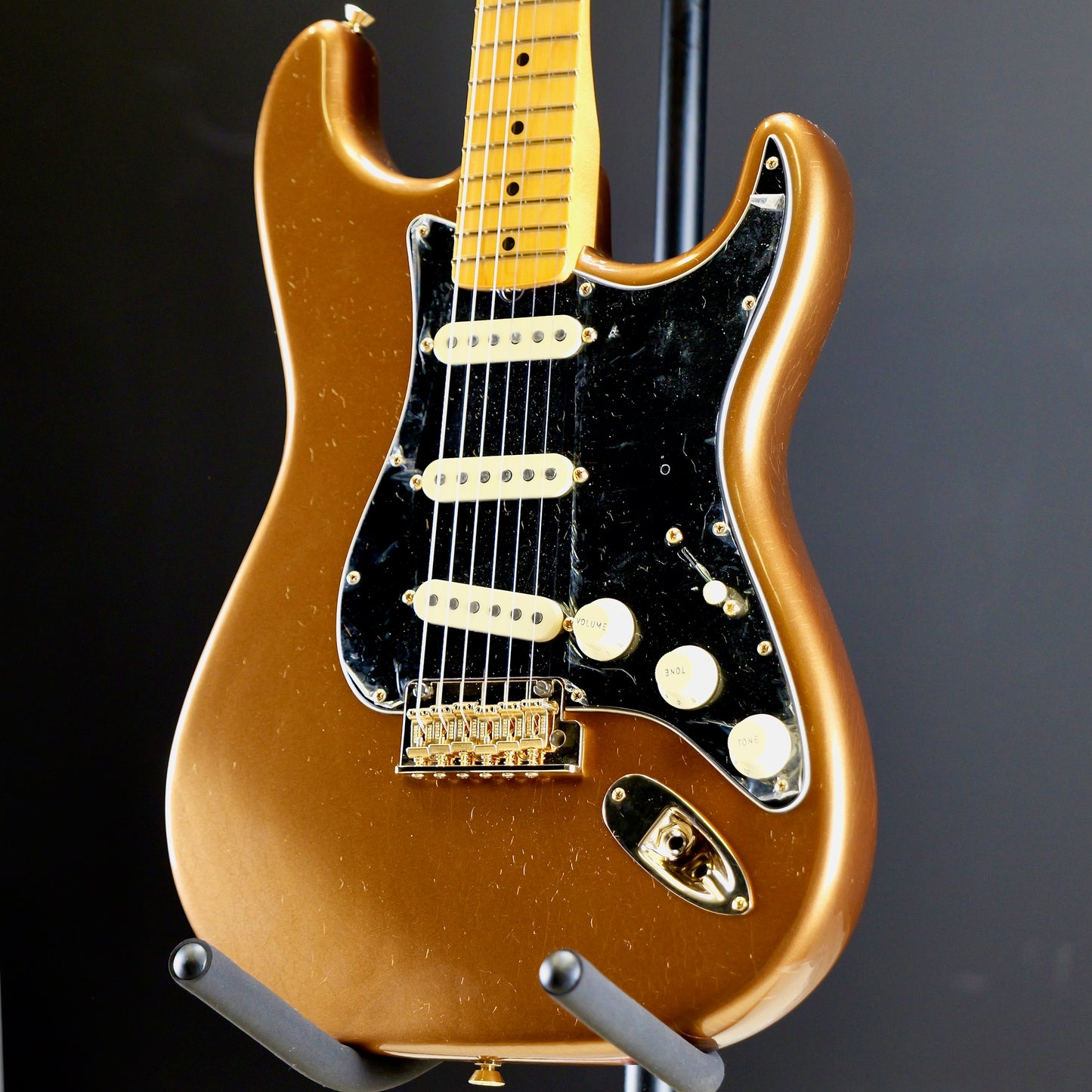 Fender Bruno Mars Stratocaster Maple Fingerboard Mars Mocha