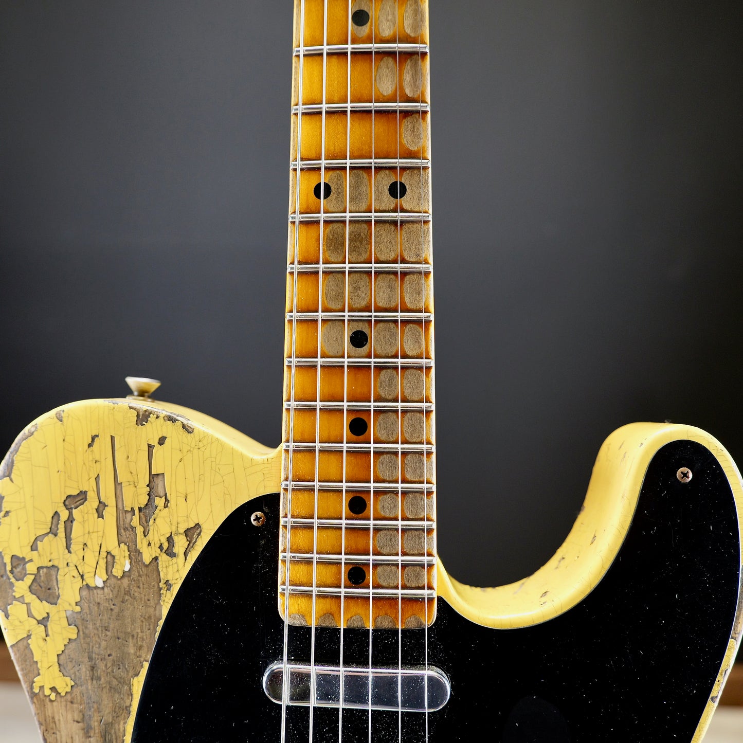 Fender Custom Shop 1954 Telecaster Super Heavy Relic 1-Piece Rift Sawn Maple Neck Fingerboard Super Faded Aged Nocaster Blonde