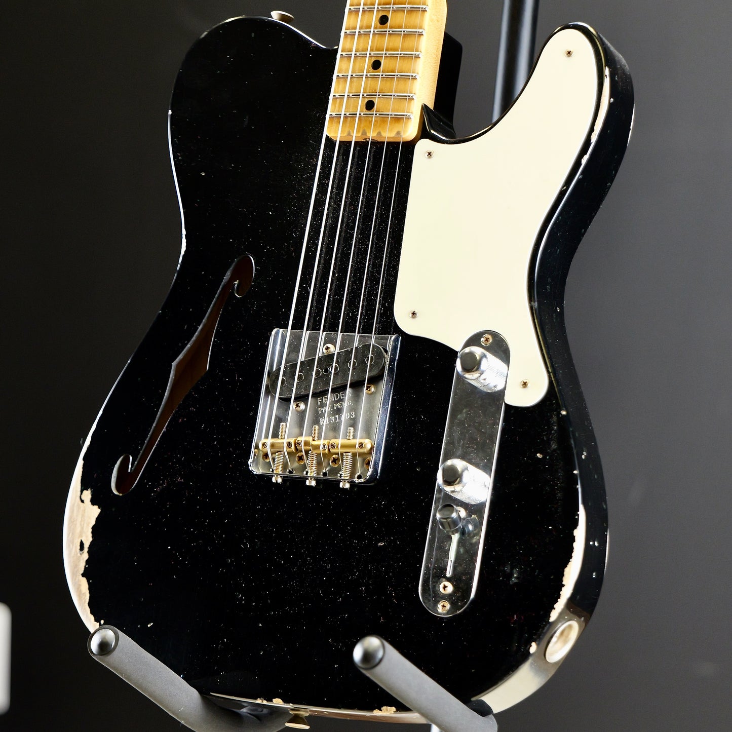 Fender Custom Shop Limited Edition Red Hot Esquire Relic 1-Piece Birdseye Maple Neck Fingerboard Aged Black