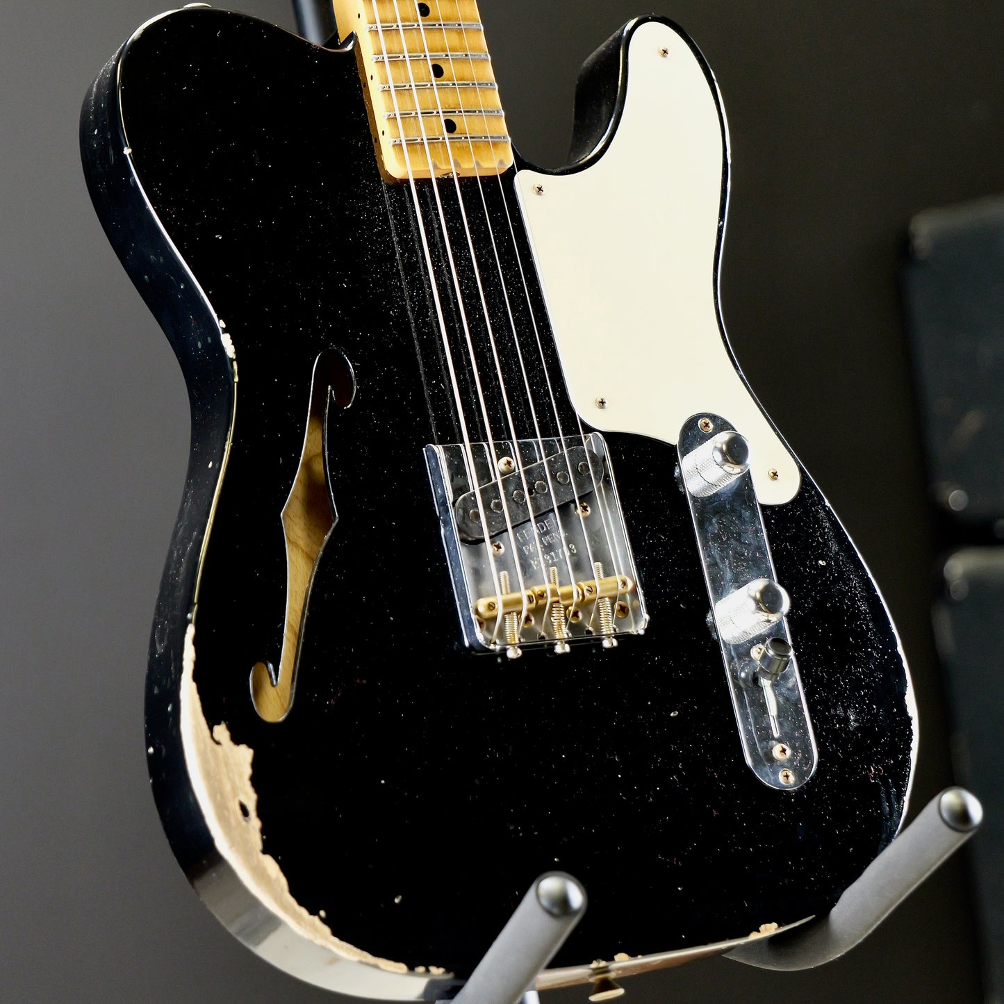 Fender Custom Shop Limited Edition Red Hot Esquire Relic 1-Piece Birdseye Maple Neck Fingerboard Aged Black