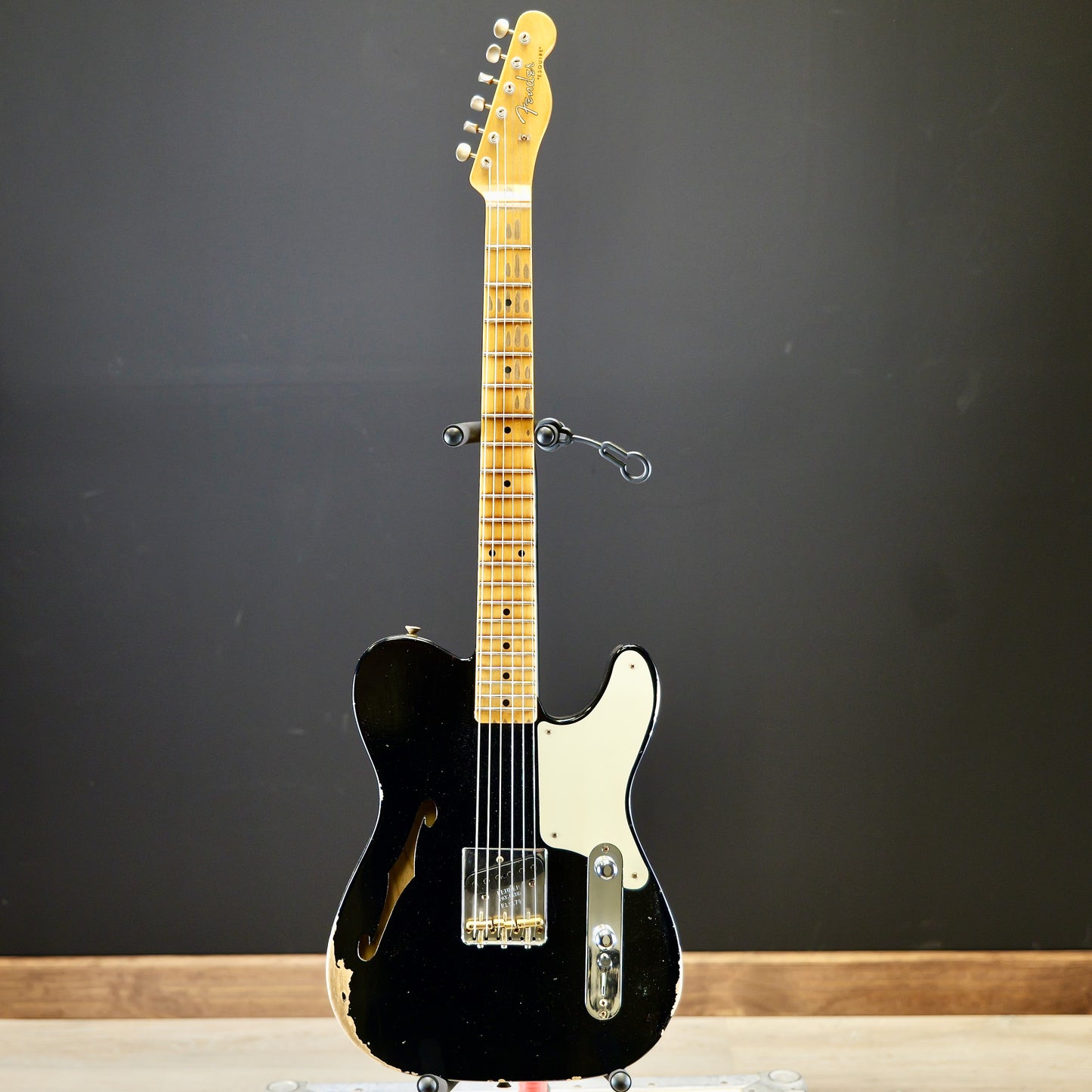 Fender Custom Shop Limited Edition Red Hot Esquire Relic 1-Piece Birdseye Maple Neck Fingerboard Aged Black