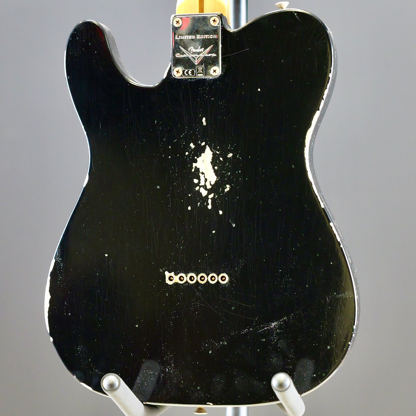 Fender Custom Shop Limited Edition Red Hot Esquire Relic 1-Piece Birdseye Maple Neck Fingerboard Aged Black