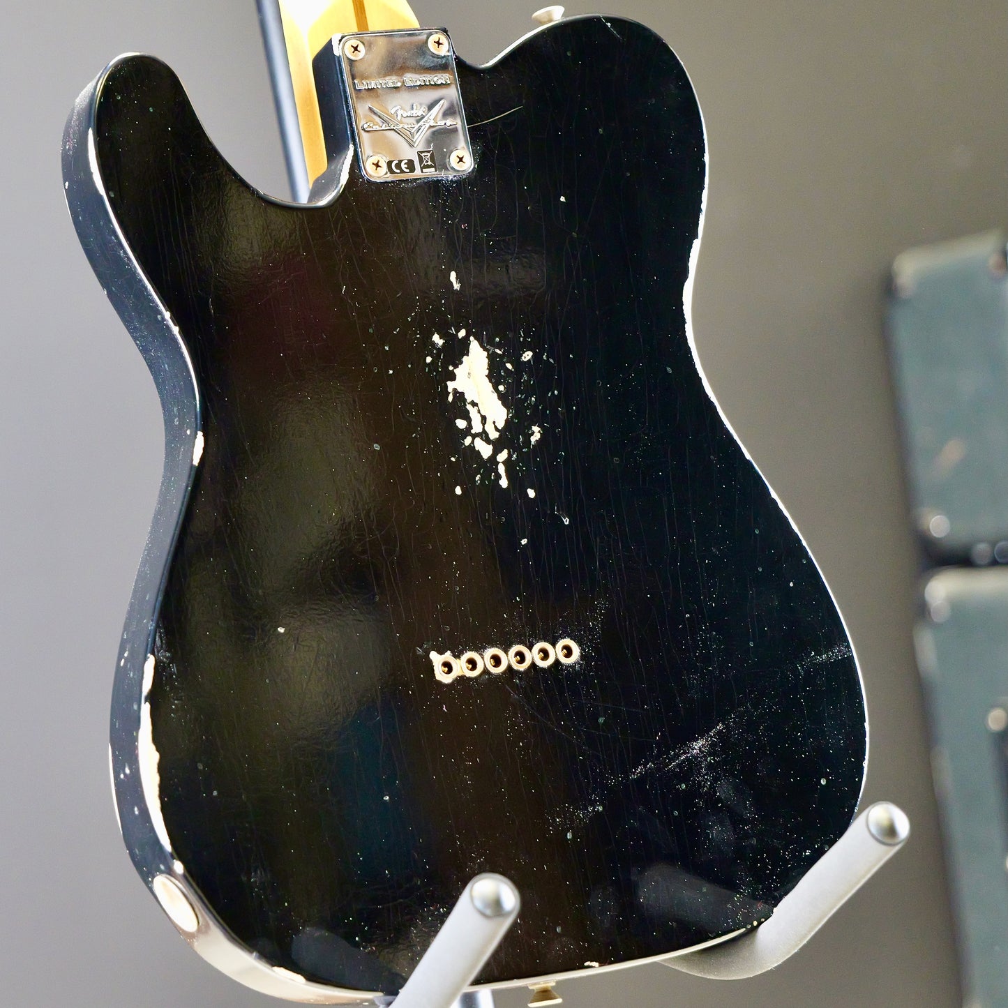 Fender Custom Shop Limited Edition Red Hot Esquire Relic 1-Piece Birdseye Maple Neck Fingerboard Aged Black