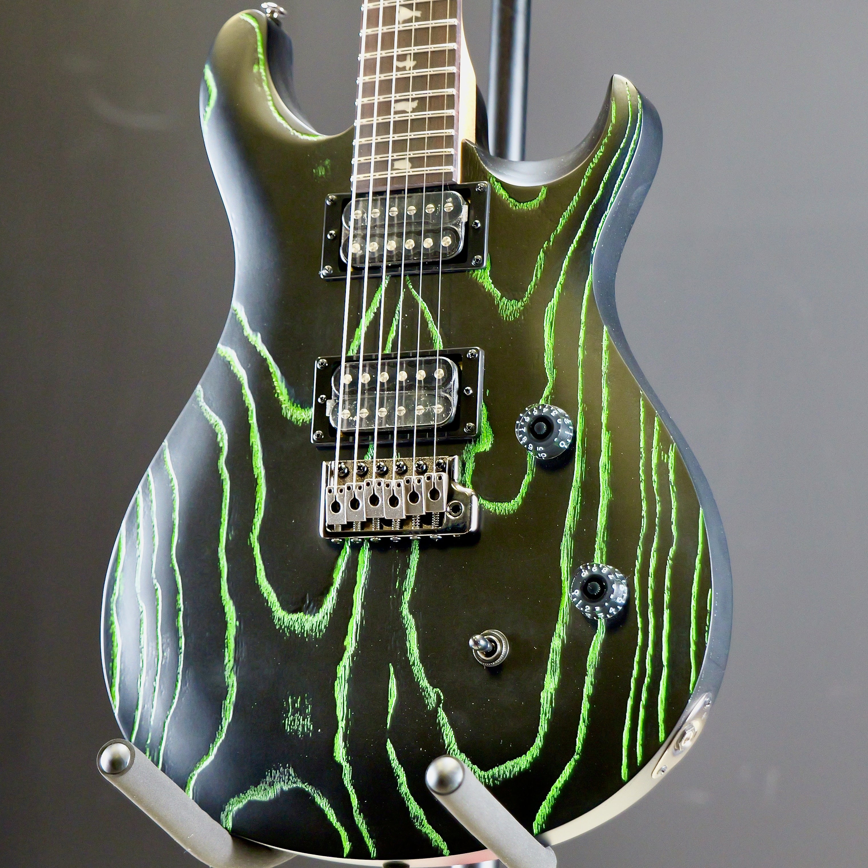 PRS SE Swamp Ash CE 24 Sandblasted Green Limited Edition – Matt's