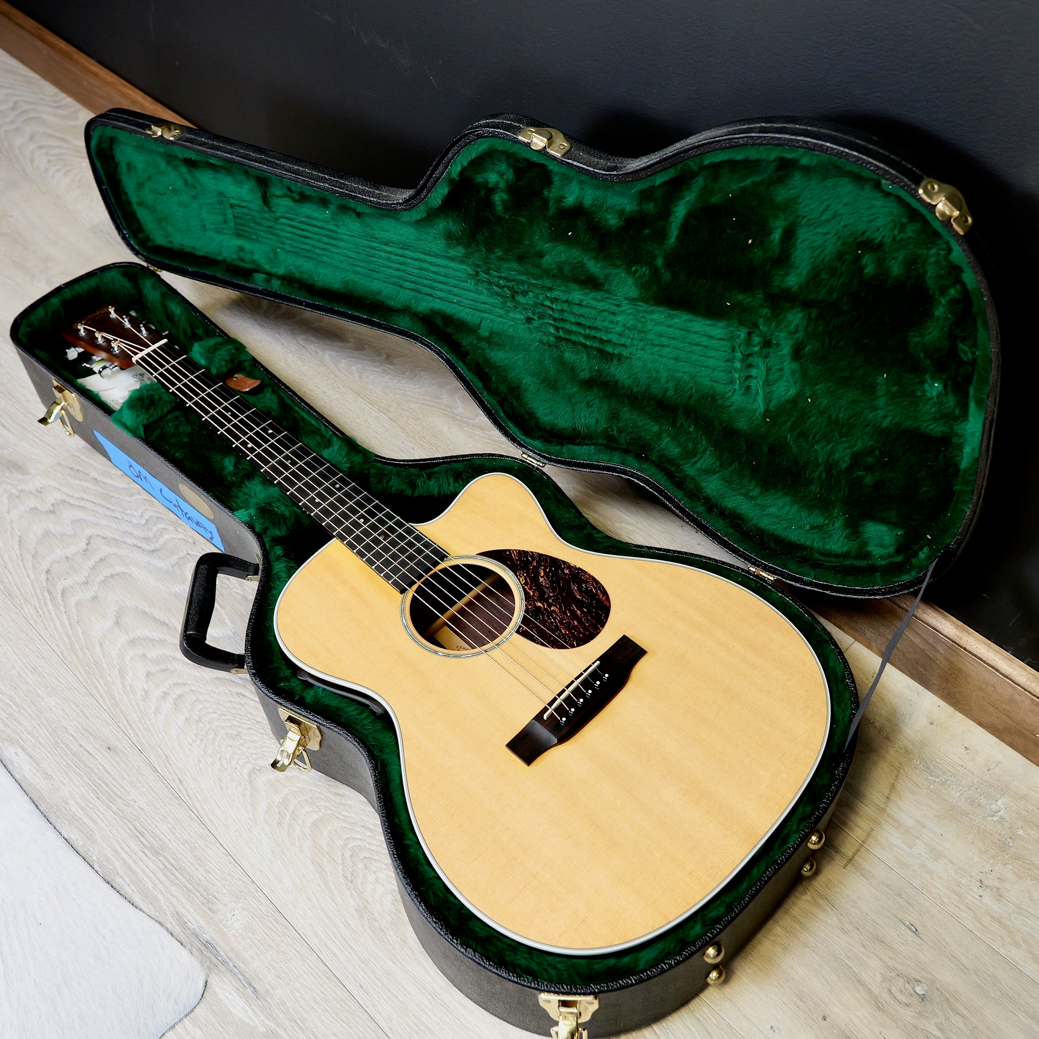Martin OMC-16RE – Matt's Guitars