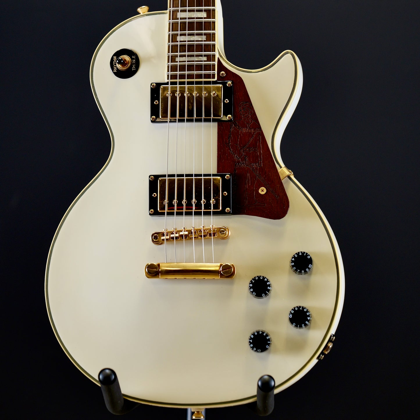 Epihpone Les Paul Custom Alpine White w/ Custom Wooden Covers