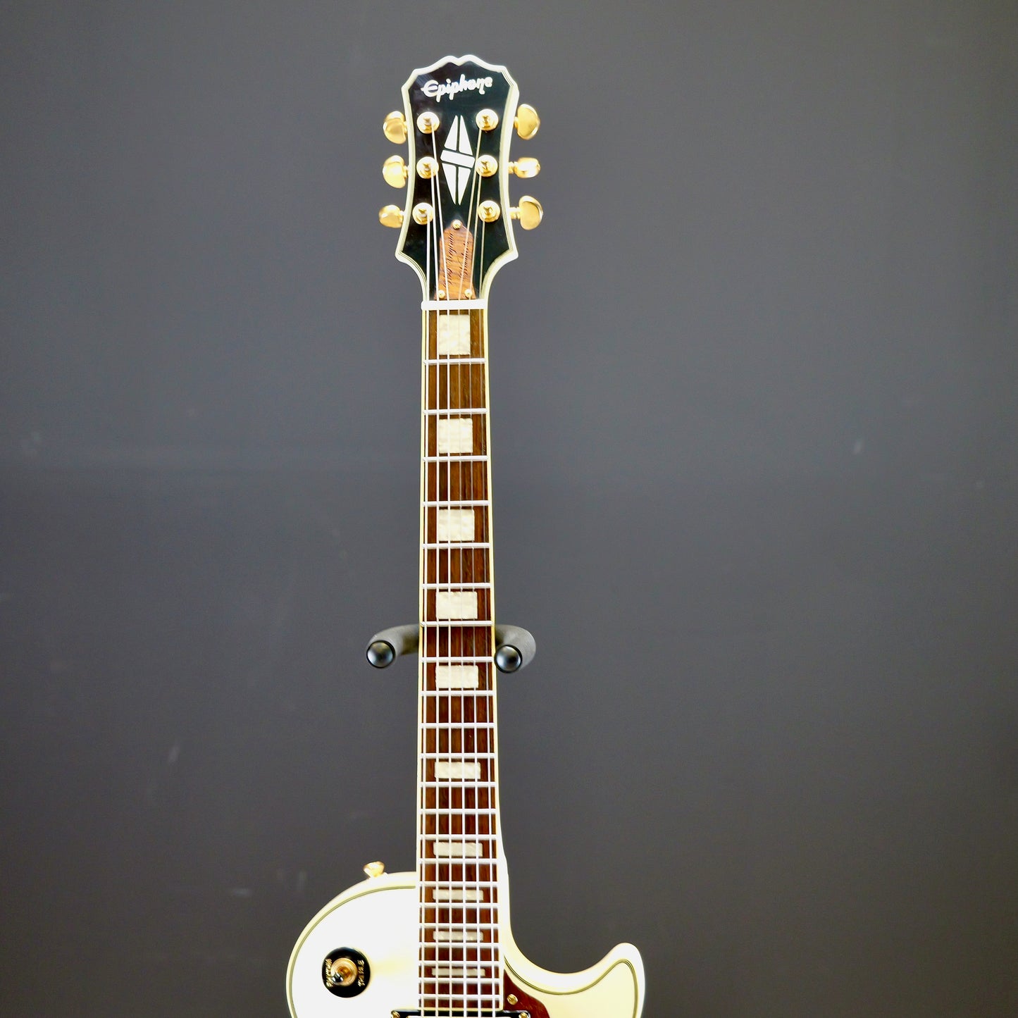 Epihpone Les Paul Custom Alpine White w/ Custom Wooden Covers