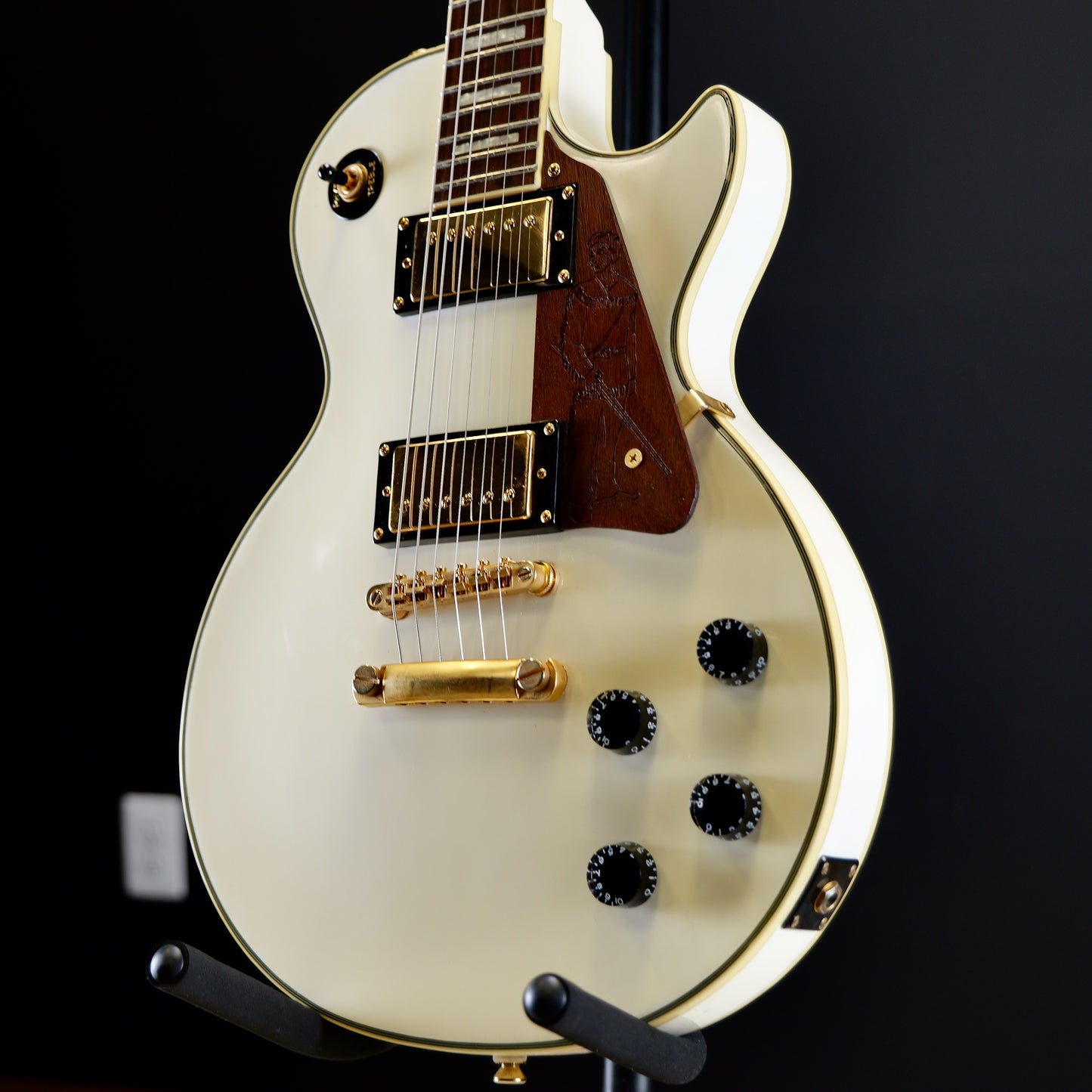 Epihpone Les Paul Custom Alpine White w/ Custom Wooden Covers