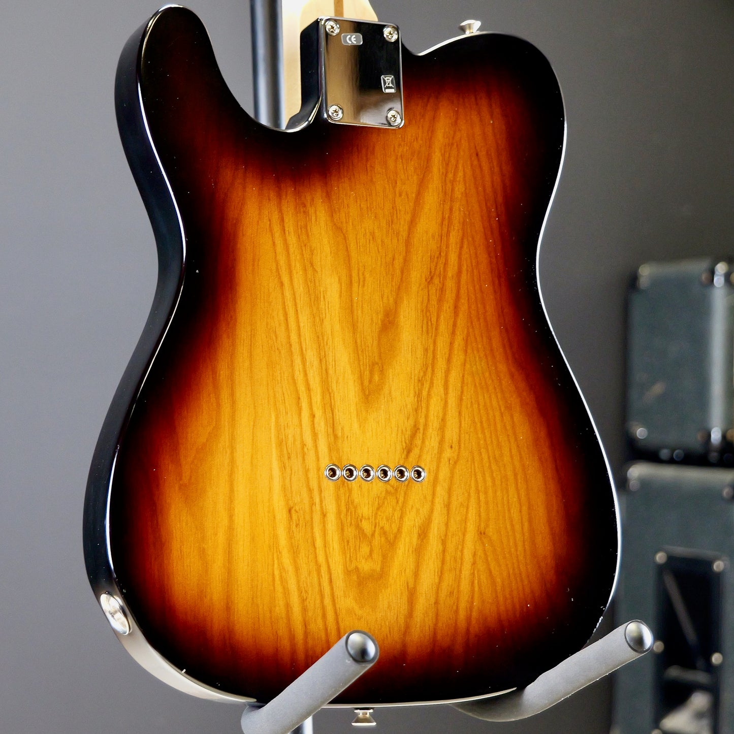 Fender Highway One Texas Telecaster 2-Color Sunburst, Custom Wooden Pickguard