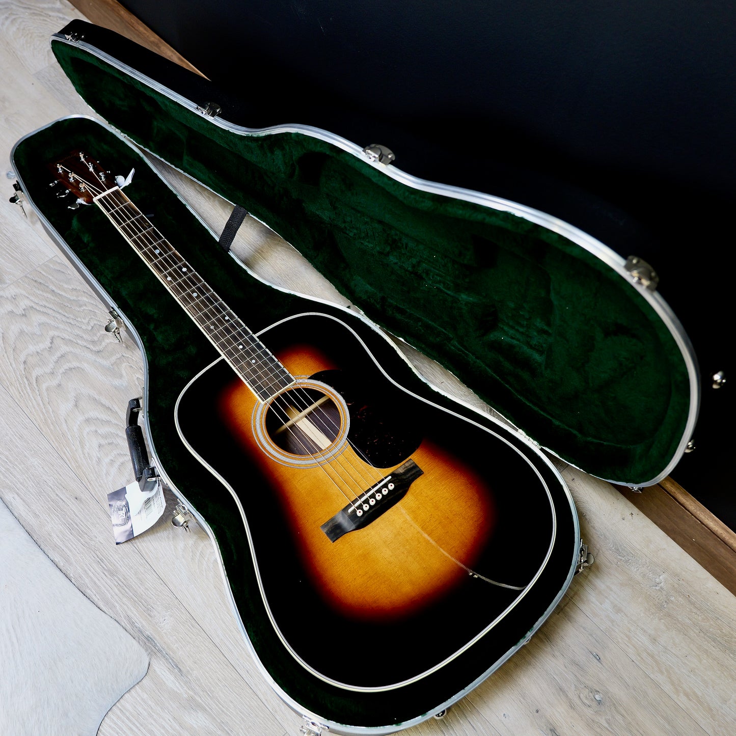 Martin D-35 1935 Sunburst