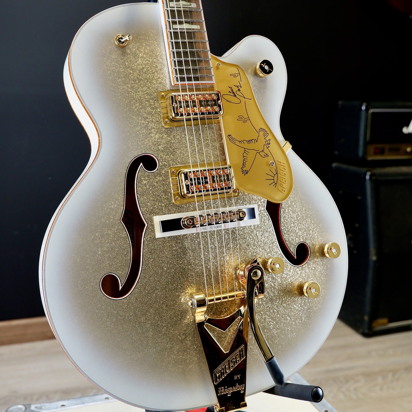 Gretsch G6136TG-OP Limited Edition Orville Peck Falcon with String-Thru Bigsby Ebony Fingerboard Oro Sparkle