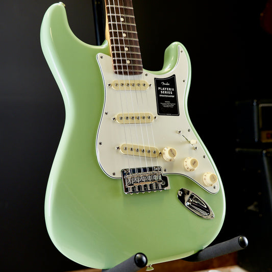 Fender Player II Stratocaster Rosewood Fingerboard Birch Green