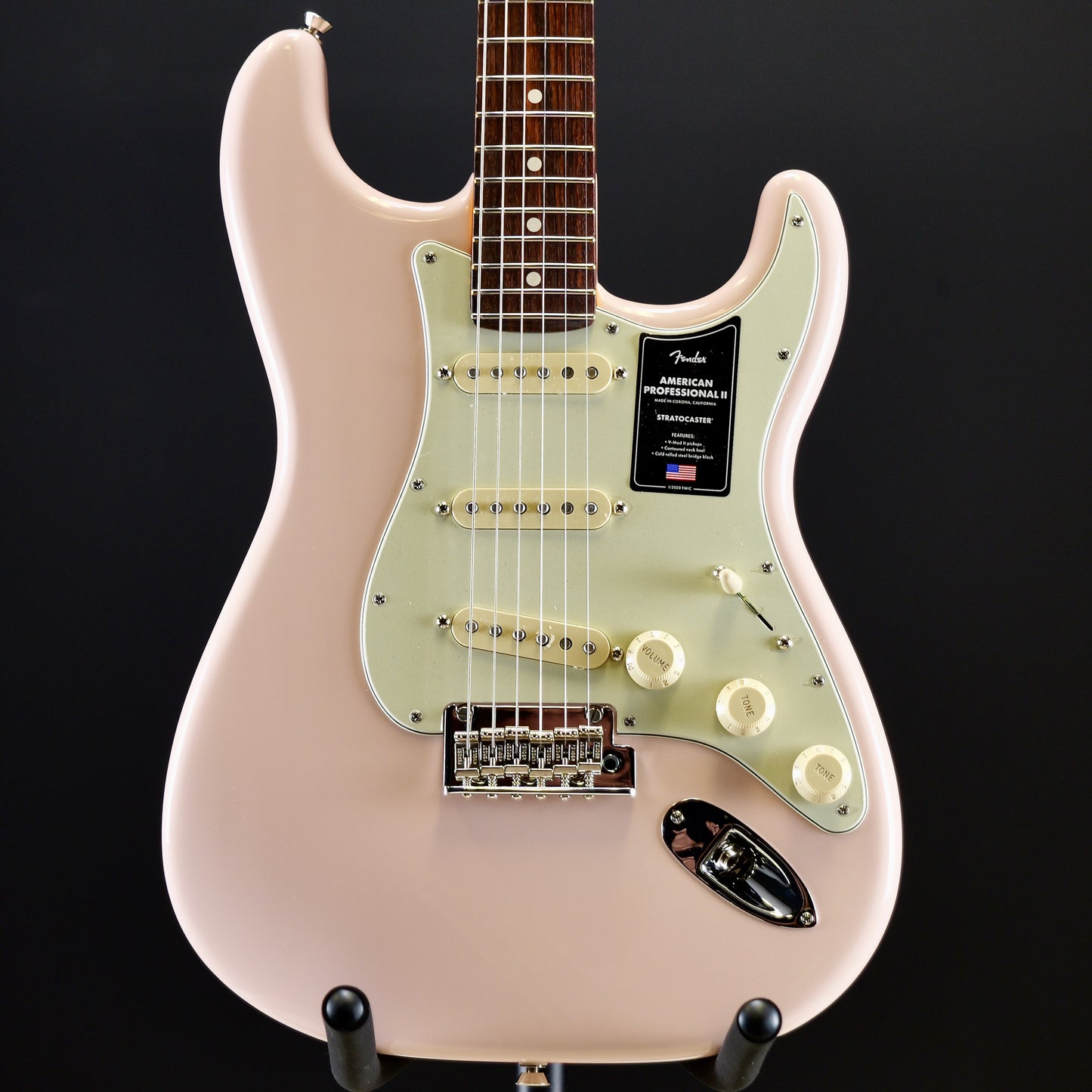 American Professional II Stratocaster Rosewood Fingerboard Shell Pink