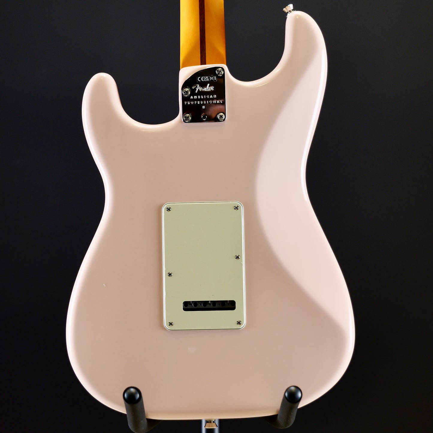 American Professional II Stratocaster Rosewood Fingerboard Shell Pink