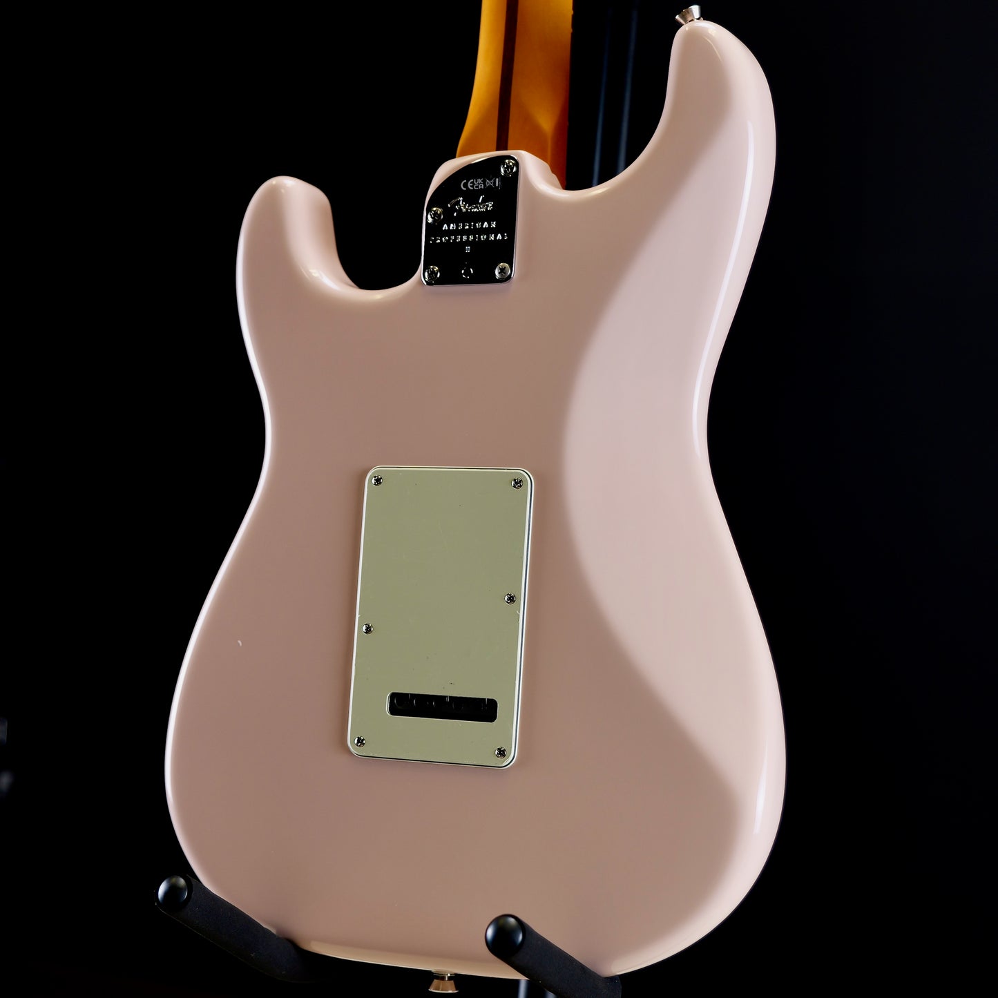 American Professional II Stratocaster Rosewood Fingerboard Shell Pink