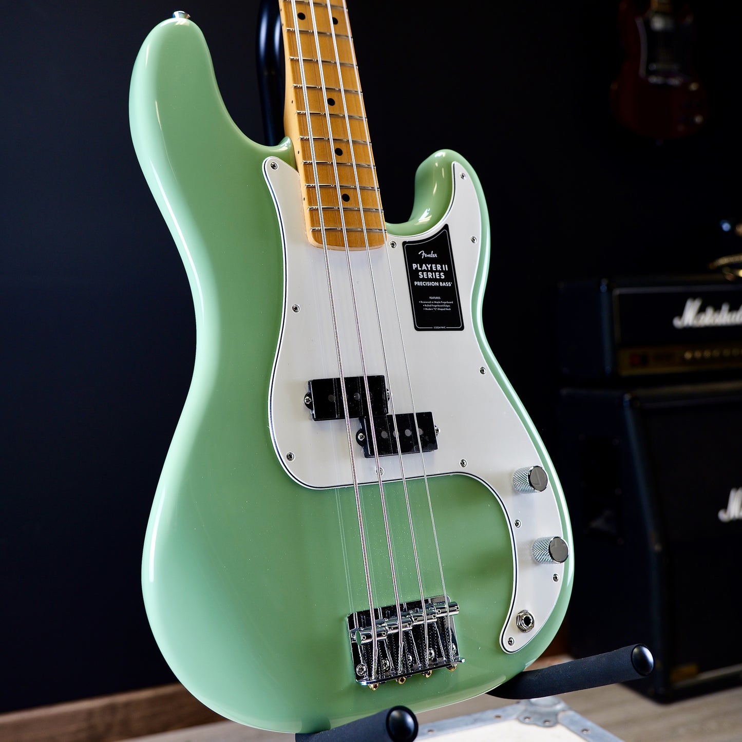 Fender Player II Precision Bass Maple Fingerboard Birch Green