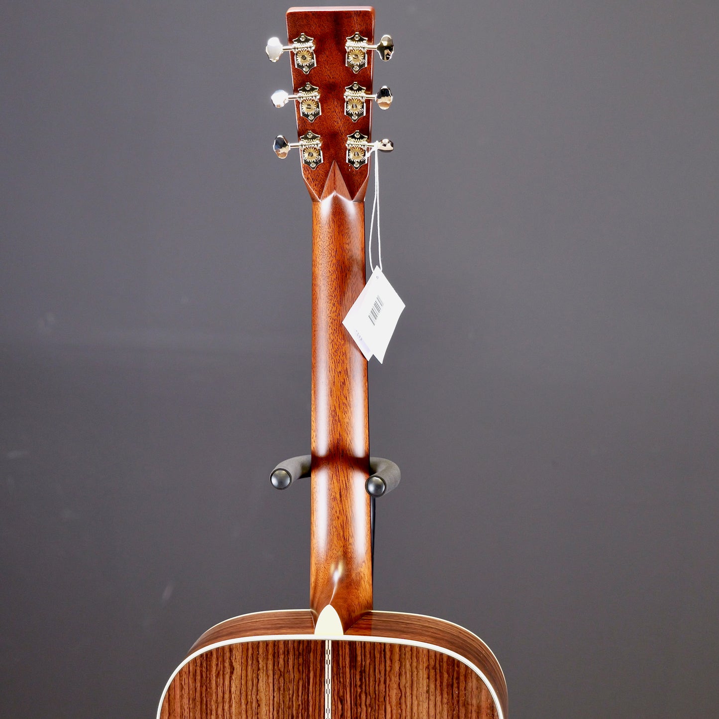 Martin D-28 Natural Left Hand