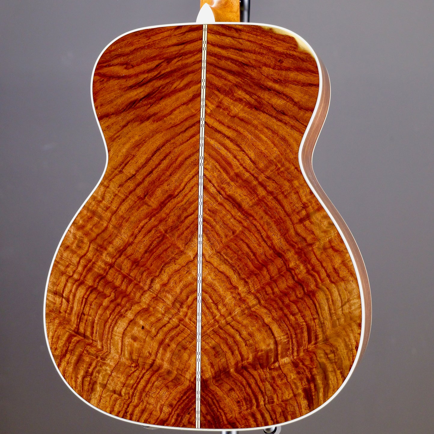 Martin Custom Shop Jumbo Natural Carpathian Spruce/Wild Grain East Indian Rosewood