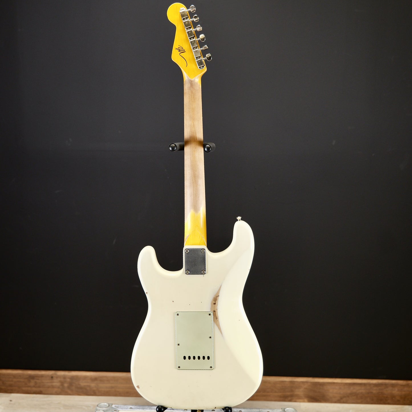 Nash S-63 SSH Olympic White