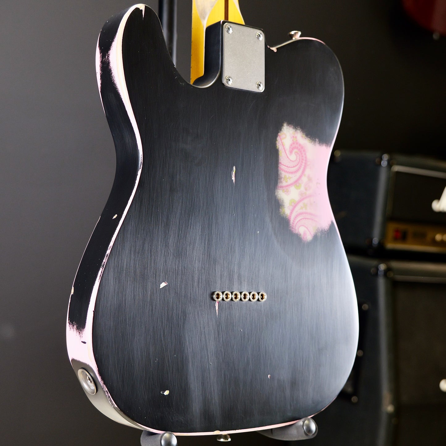 Nash T68 Black/Pink Paisley