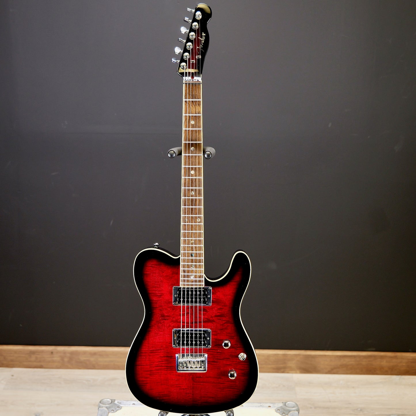 Fender Special Edition Custom Telecaster FMT HH Laurel Fingerboard Black Cherry Burst w/ Fishman Fluence Humbuckers