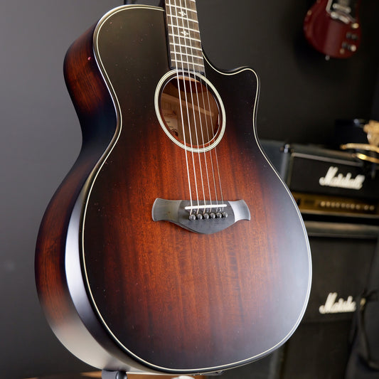 Taylor Builder's Edition 324ce