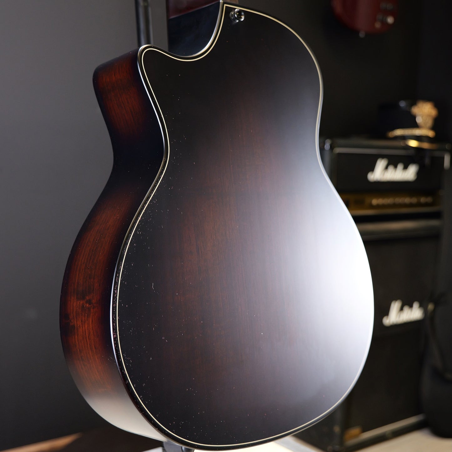 Taylor Builder's Edition 324ce