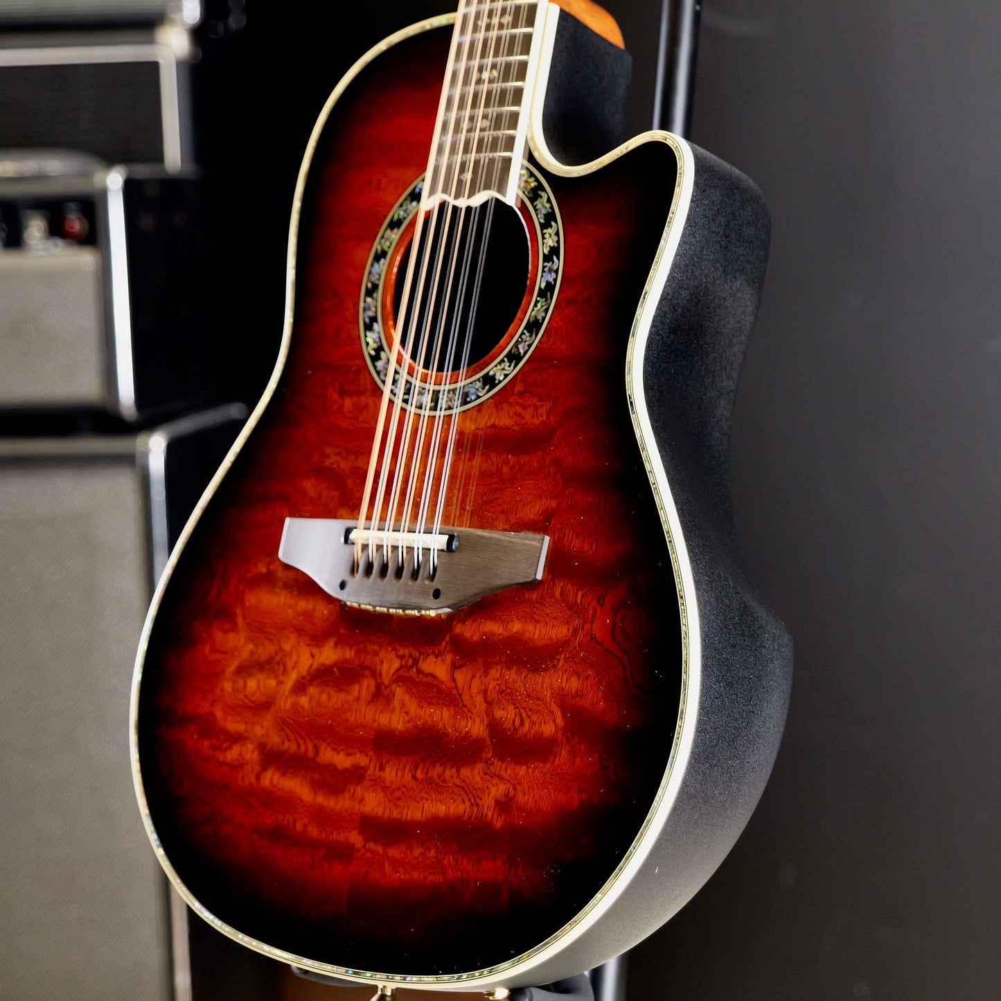 Ovation Legend Pro C2059AXP Tobacco Burst