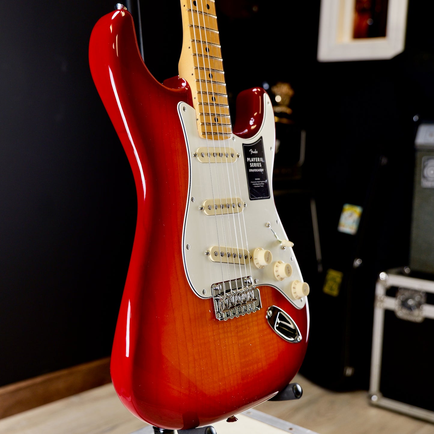 Fender Player II Stratocaster Maple Fingerboard Aged Cherry Burst