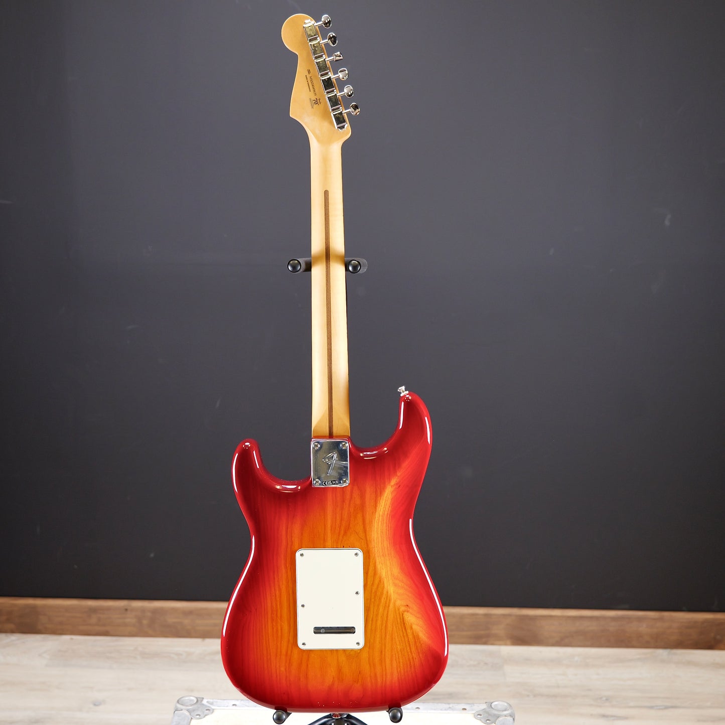 Fender Player II Stratocaster Maple Fingerboard Aged Cherry Burst