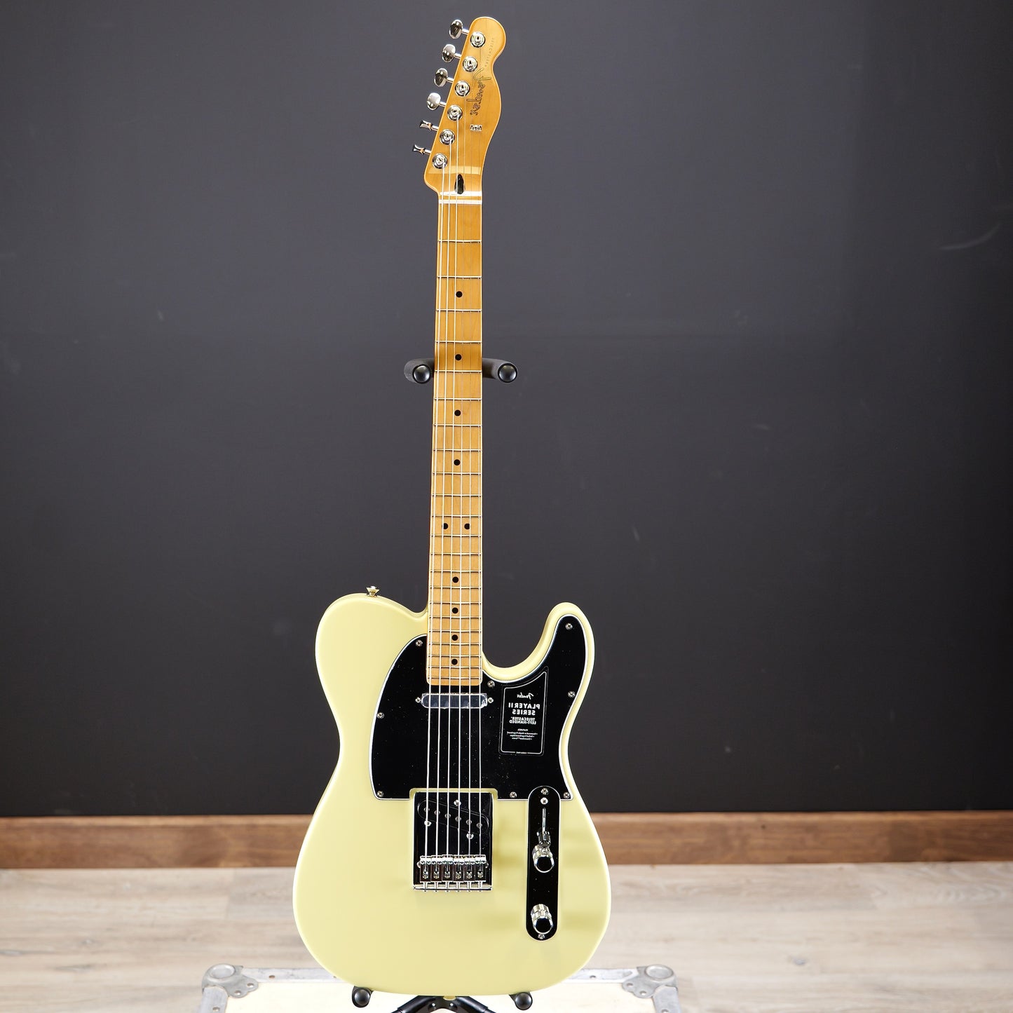 Fender Player II Telecaster Left Hand Maple Hialeah Yellow