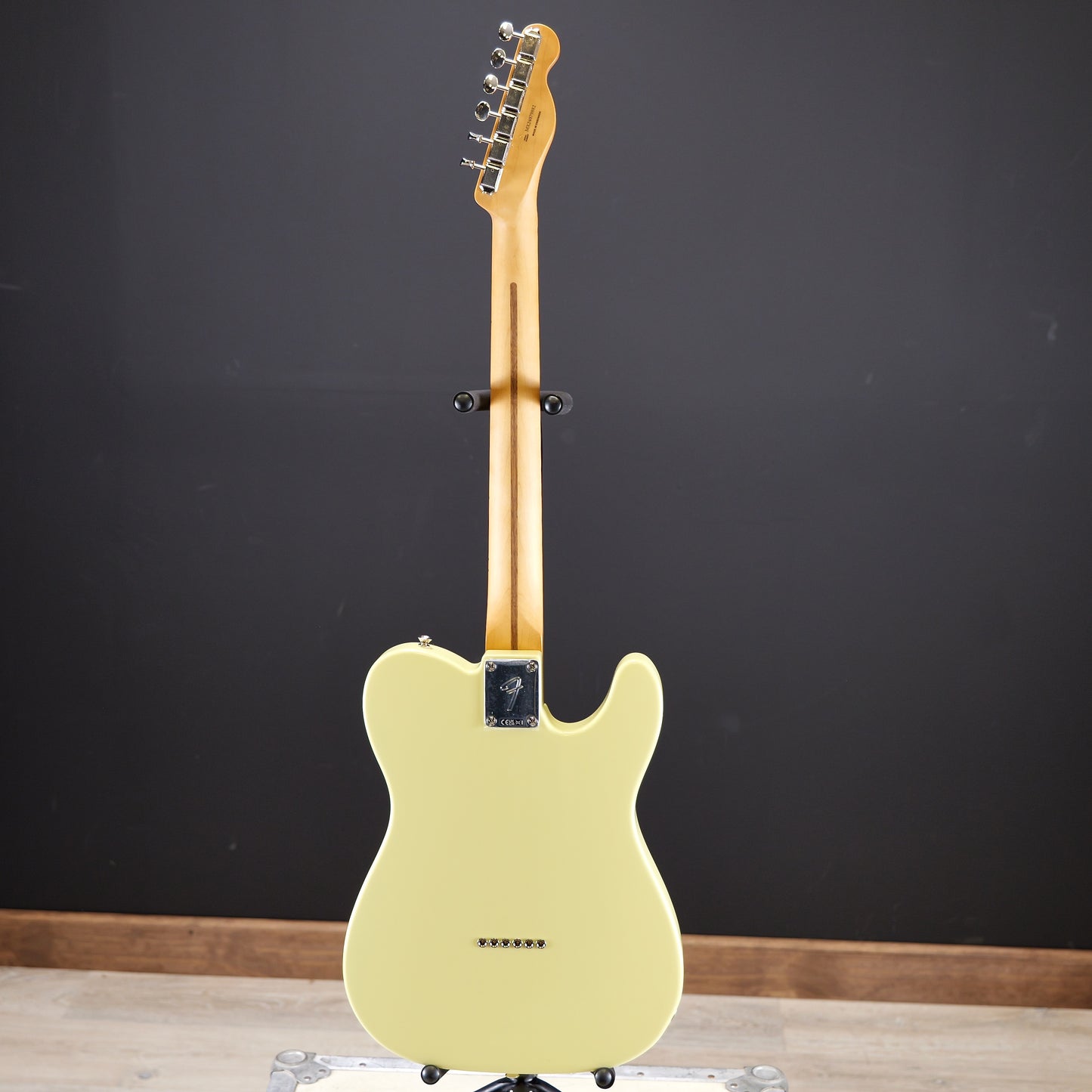 Fender Player II Telecaster Left Hand Maple Hialeah Yellow