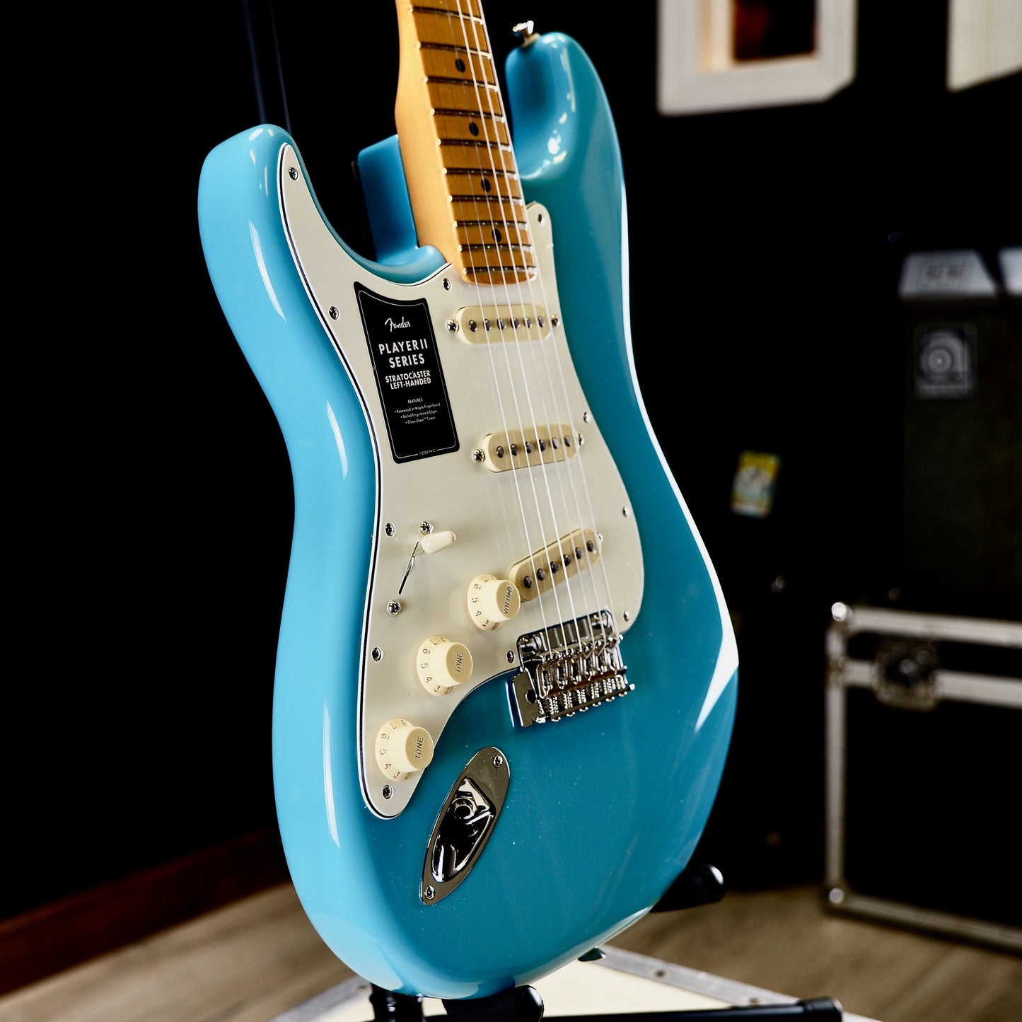 Fender Player II Stratocaster Left Hand Maple Aquatone Blue