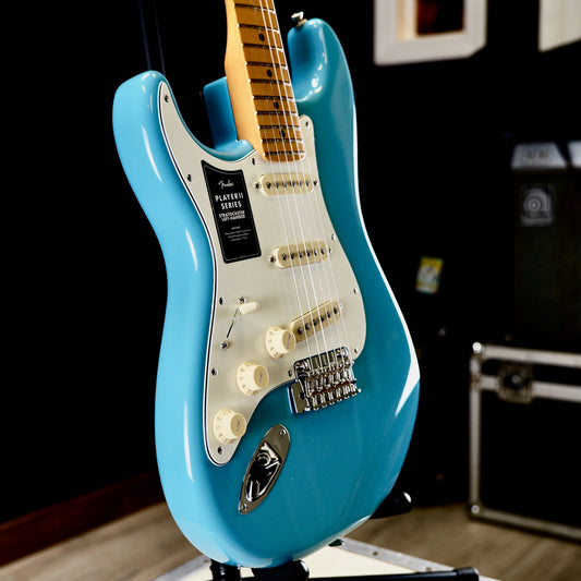 Fender Player II Stratocaster Left Hand Maple Aquatone Blue