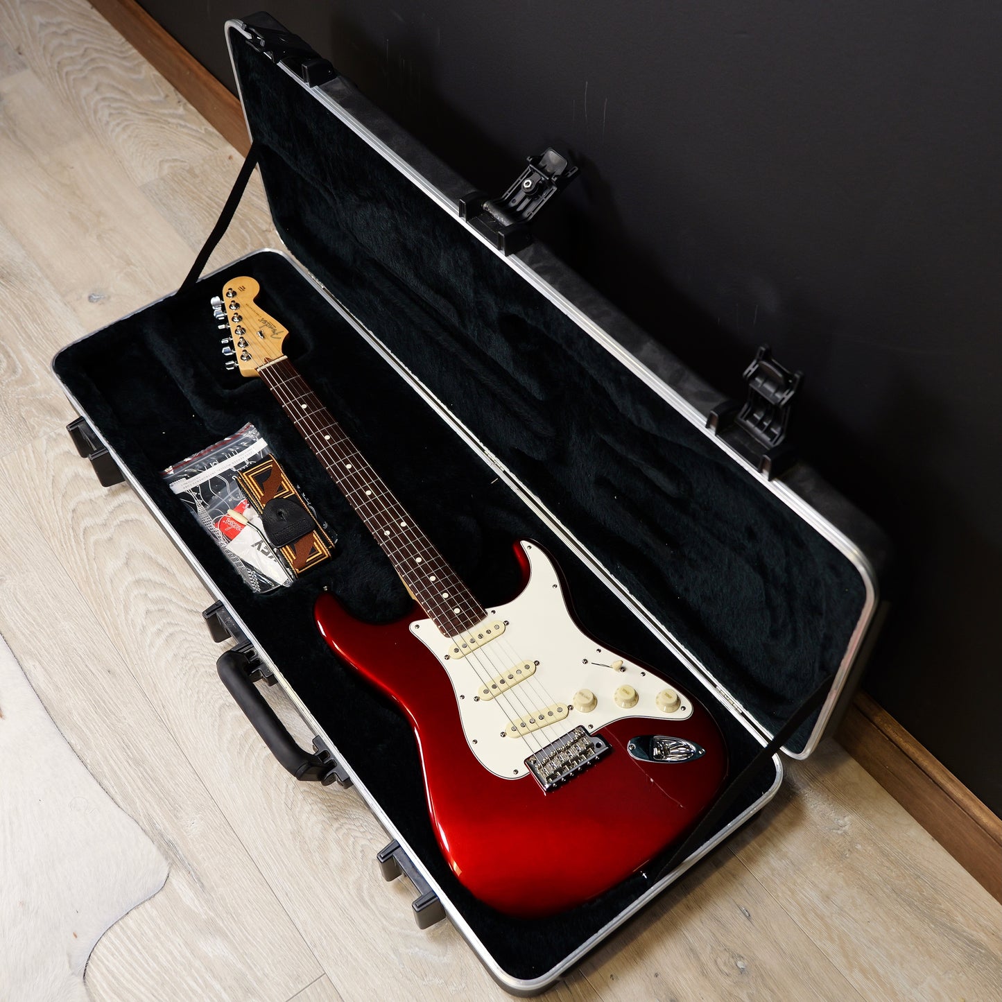 Fender American Standard Stratocaster Rosewood Fingerboard Candy Cola w/ Custom Shop Fat 50's Pickups