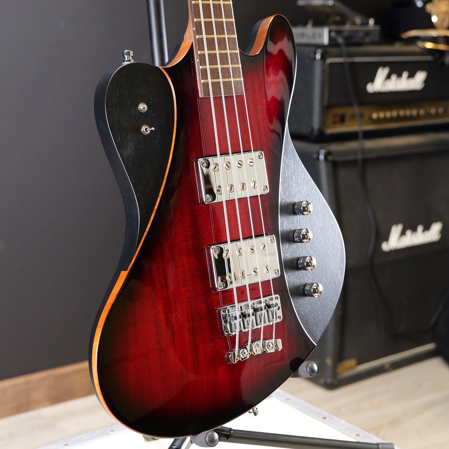 Warwick Pro Series Idolmaker-4 StringBurgundy Blackburst High Polish