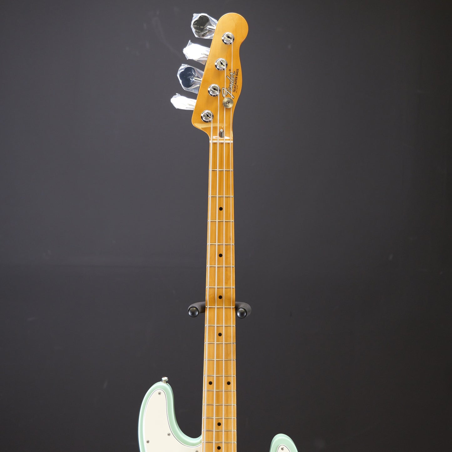 Fender Vintera II '70s Telecaster Bass Maple Fingerboard Surf Green