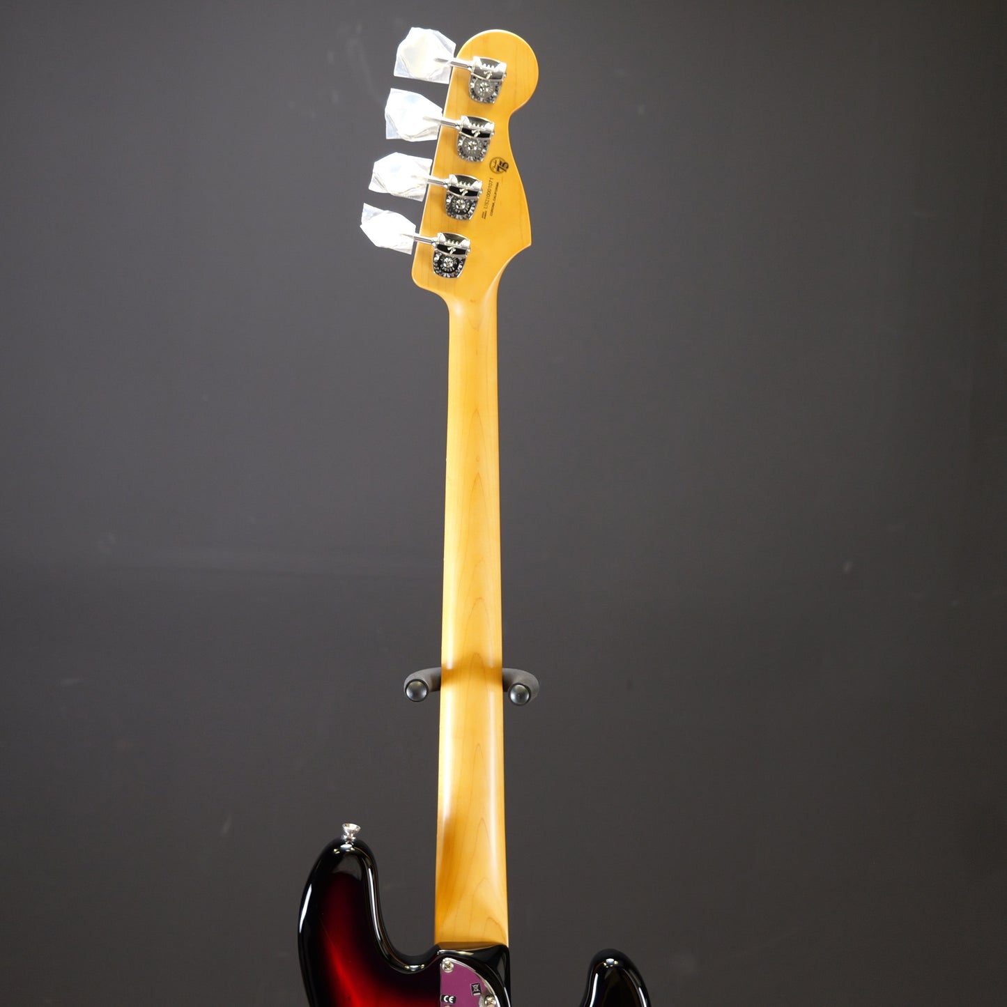 Fender American Professional Jazz Bass II  Left Hand 3-Color Sunburst