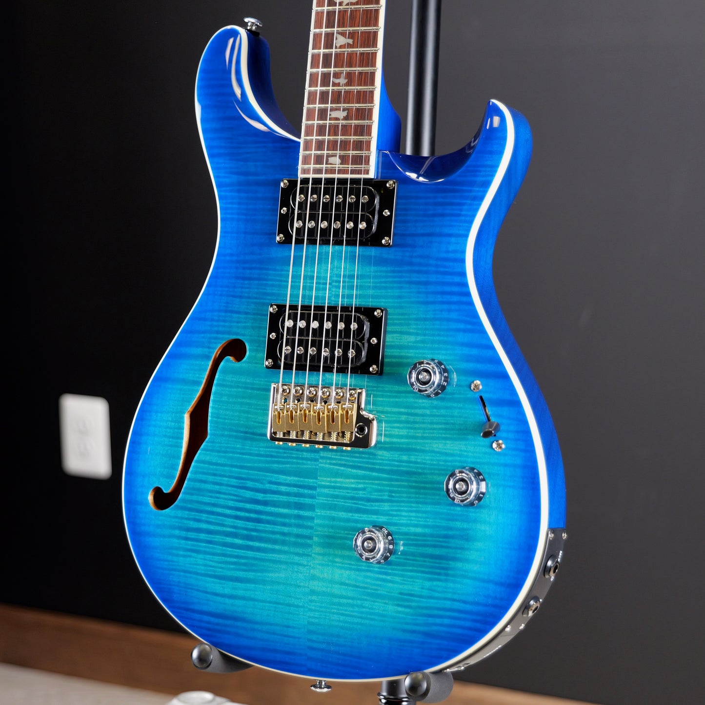 PRS SE Custom 24 Semi-Hollow Piezo Lake Blue