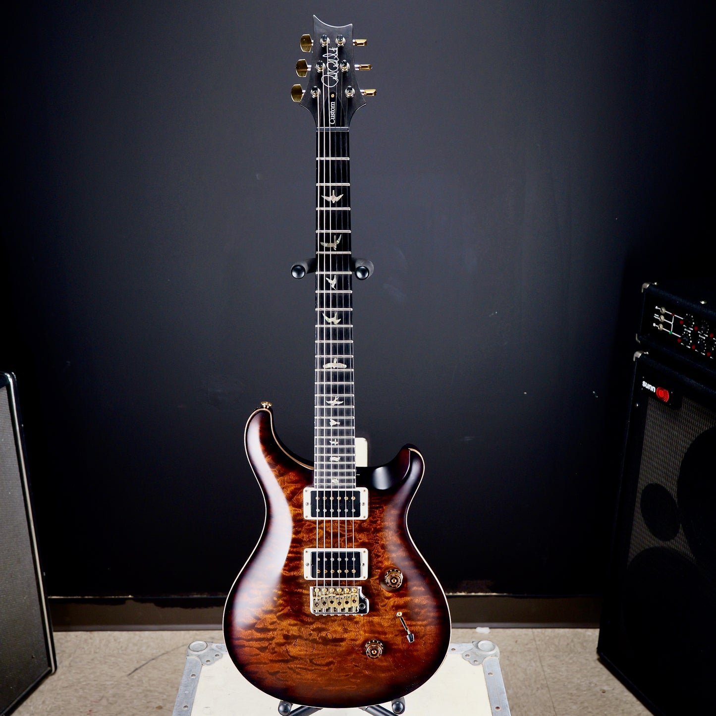 PRS Custom 24 Wood Library 1 Piece 10 Top Black Gold Burst Satin