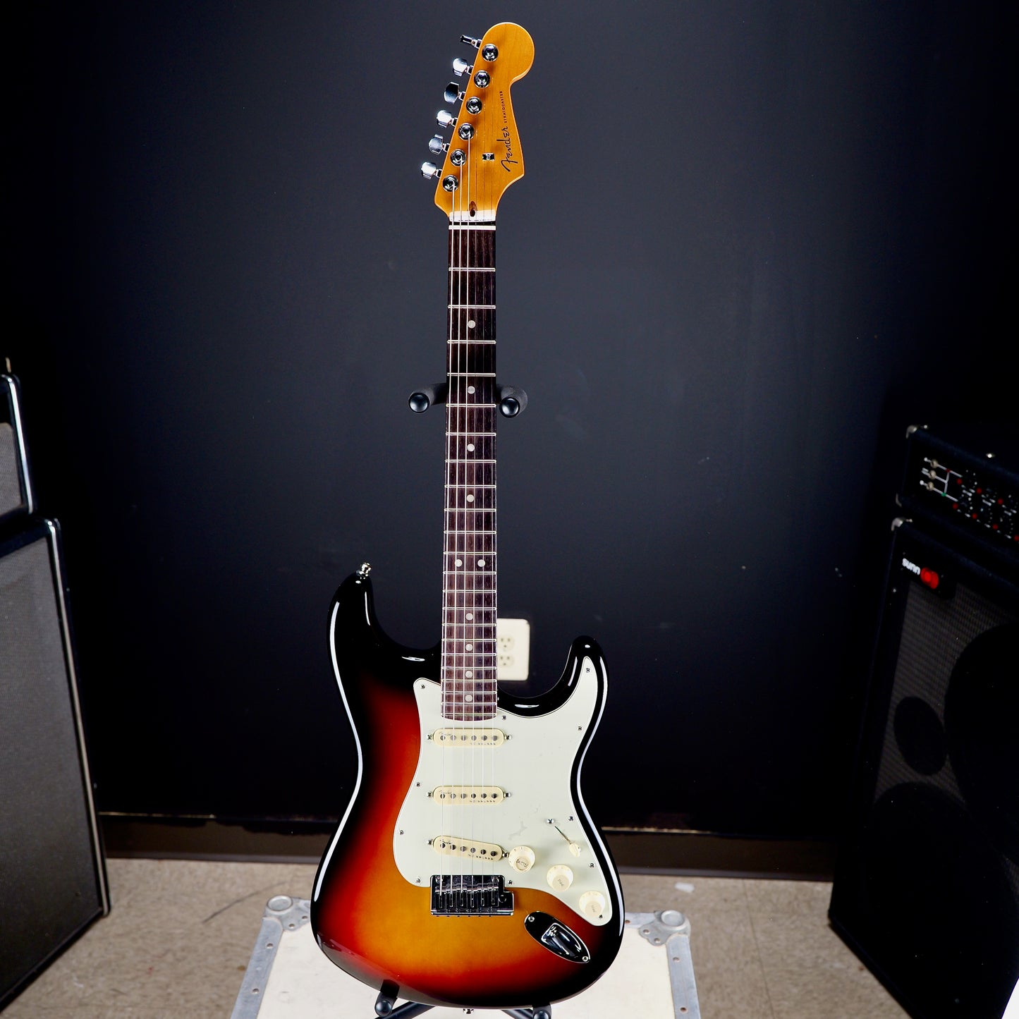 Fender American Ultra Stratocaster Rosewood Fingerboard Ultraburst