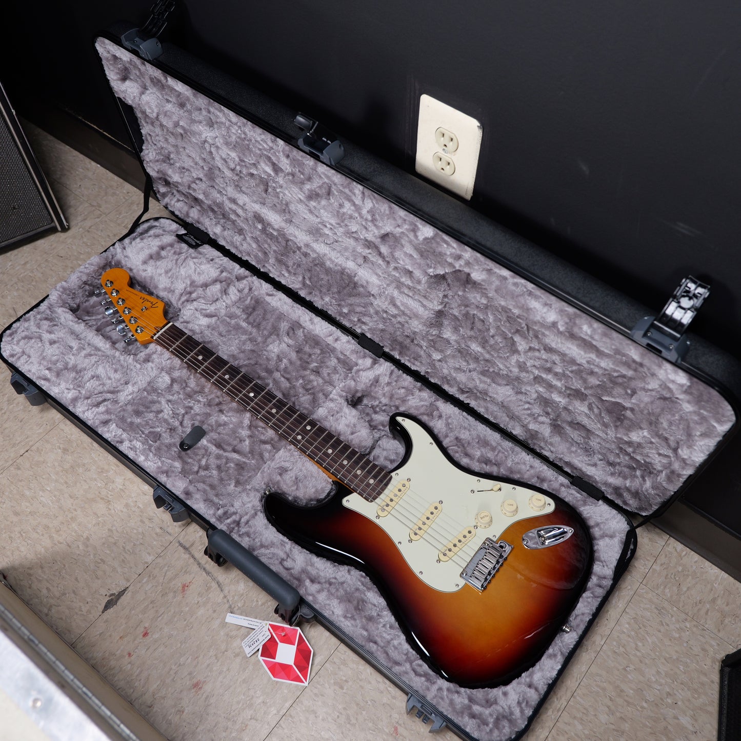 Fender American Ultra Stratocaster Rosewood Fingerboard Ultraburst