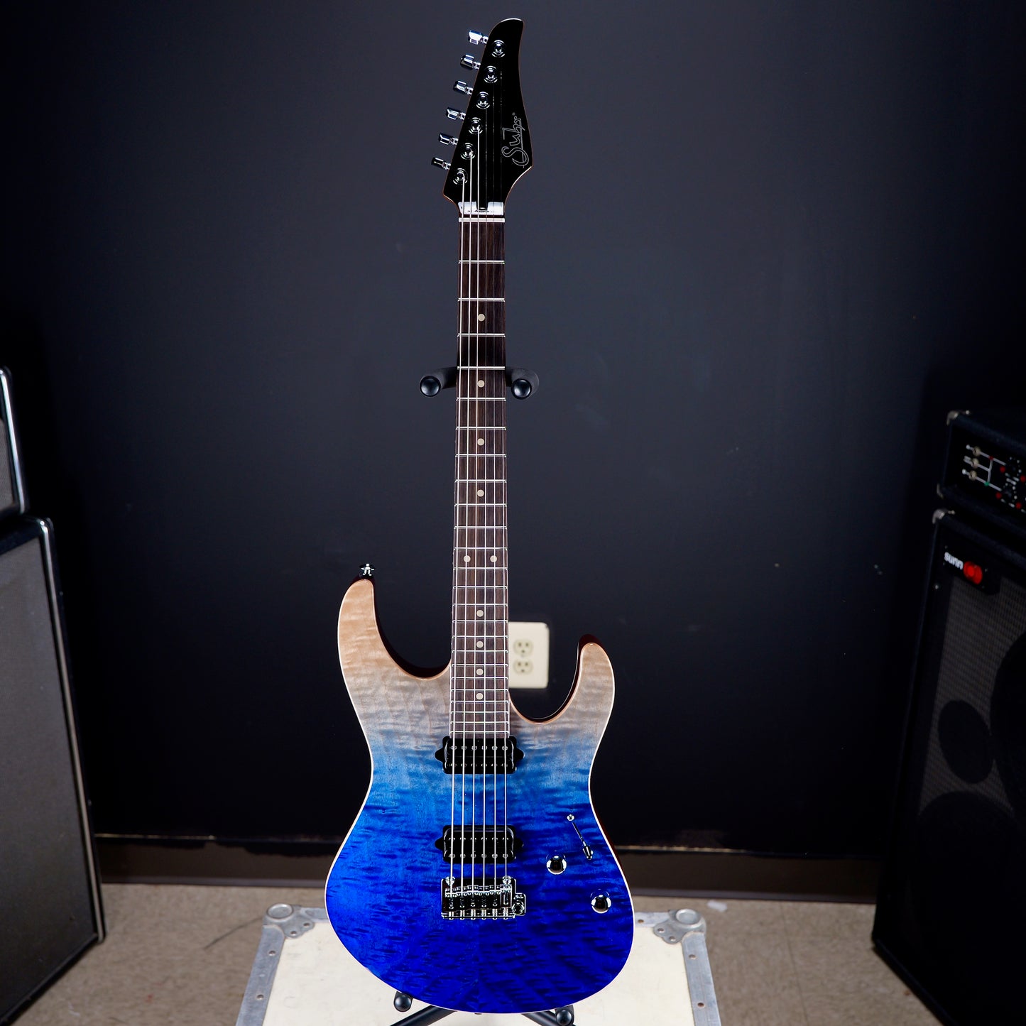 Suhr Modern Set Neck Limited Edition Blue Fade