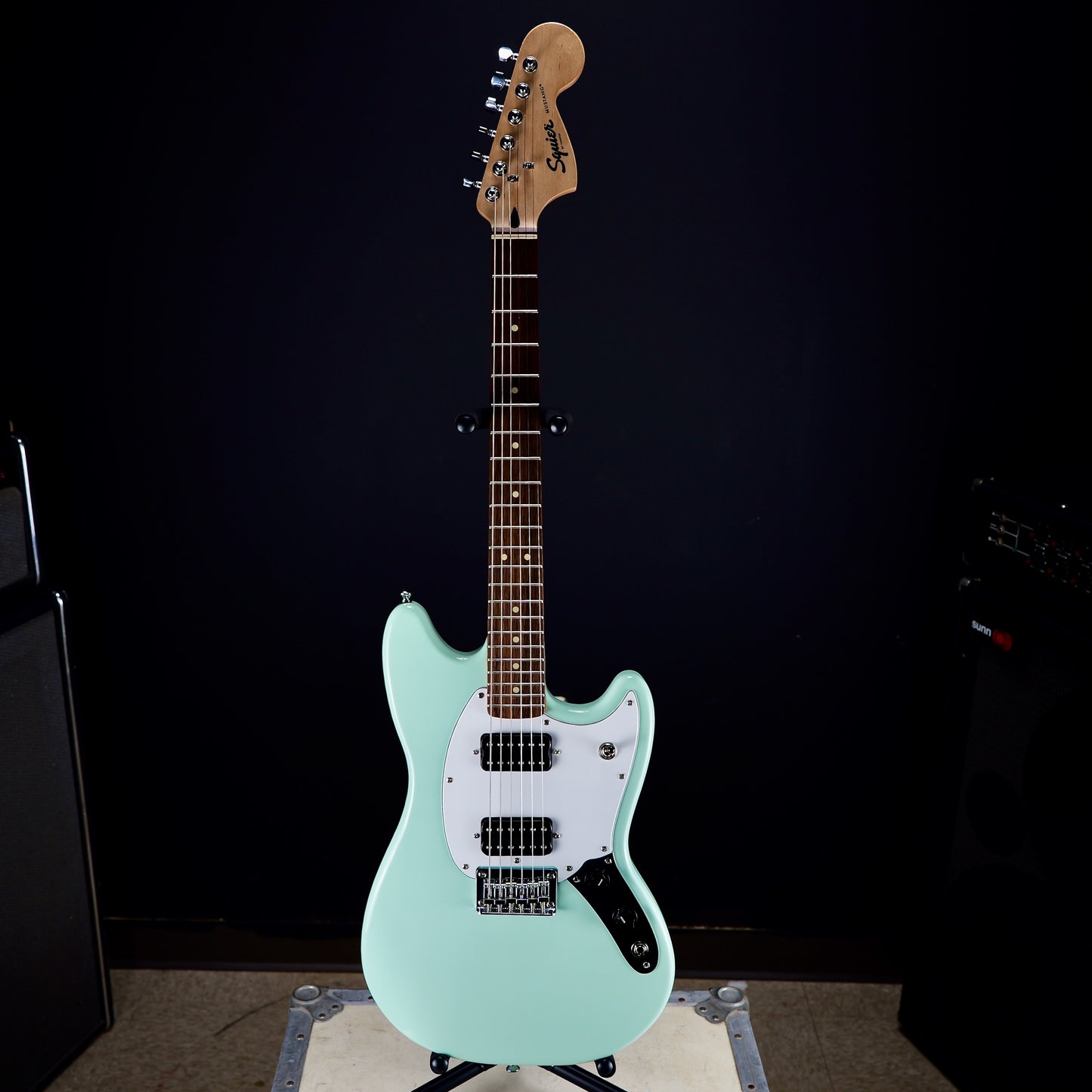 Squier FSR Bullet Mustang HH Laurel Fingerboard Surf Green