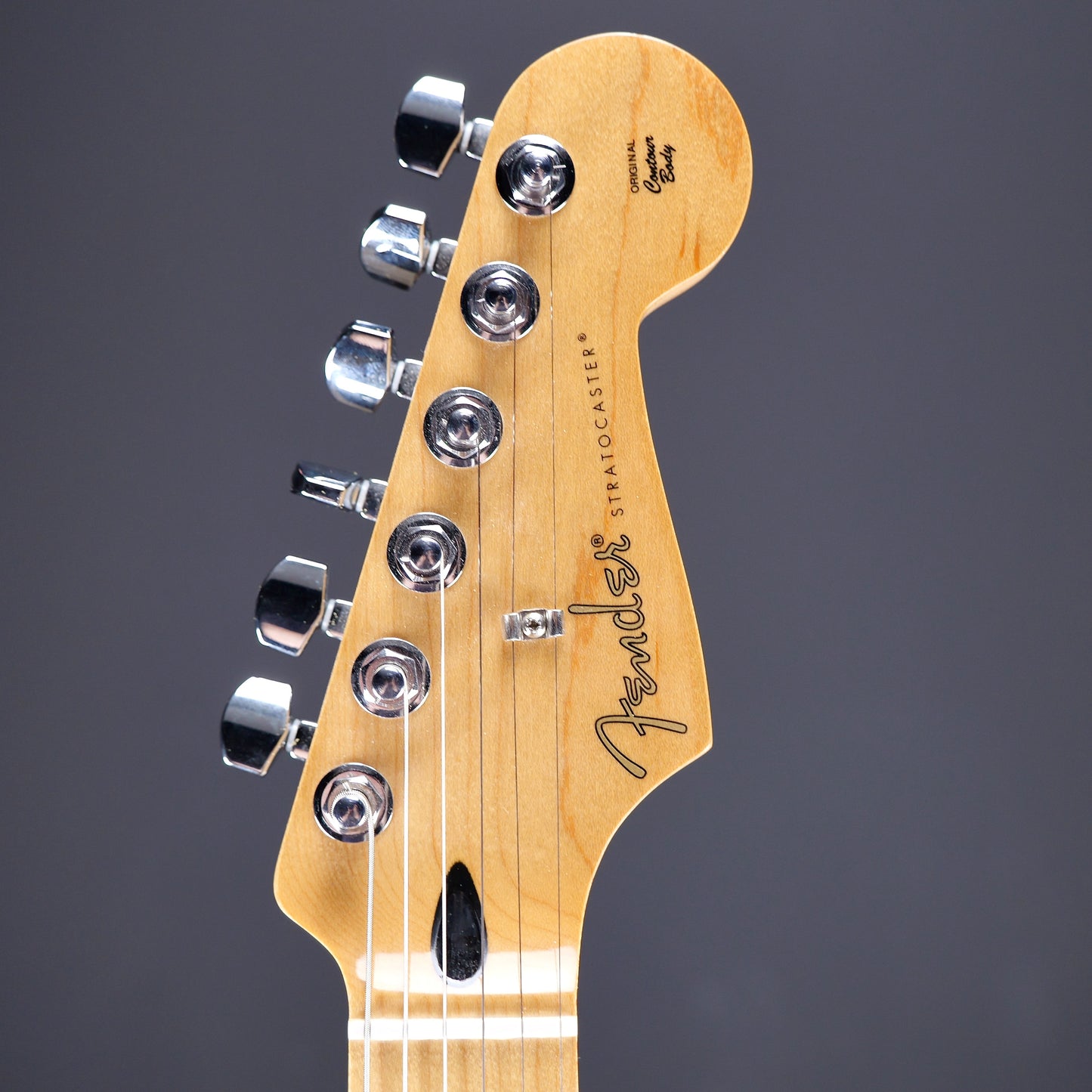 Fender Limited Edition Player Stratocaster HSS Maple Fingerboard Sonic Blue