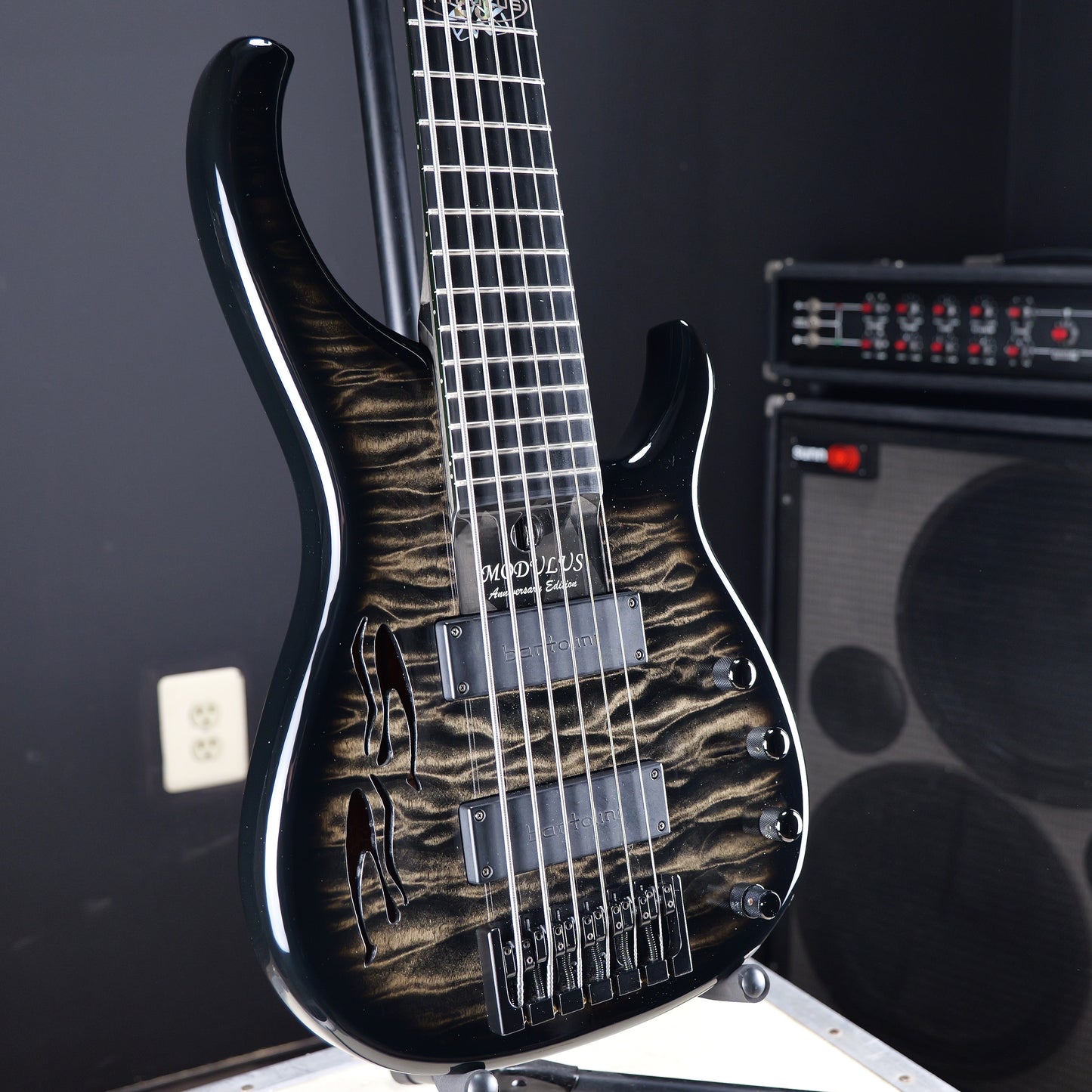 Modulus 25th Anniversary Edition Quantum Semi Hollow 6 String Bass Blackstone