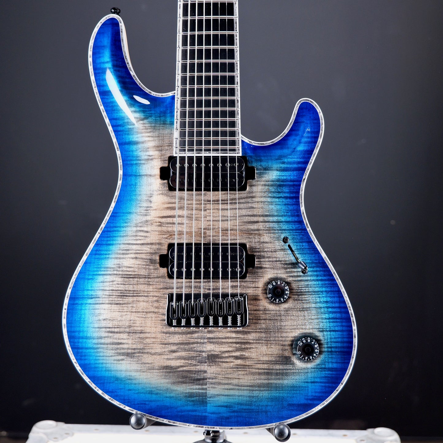 Mayones Regius Core 8 B27 Trans Jeans Black 3Tone Blue Burst