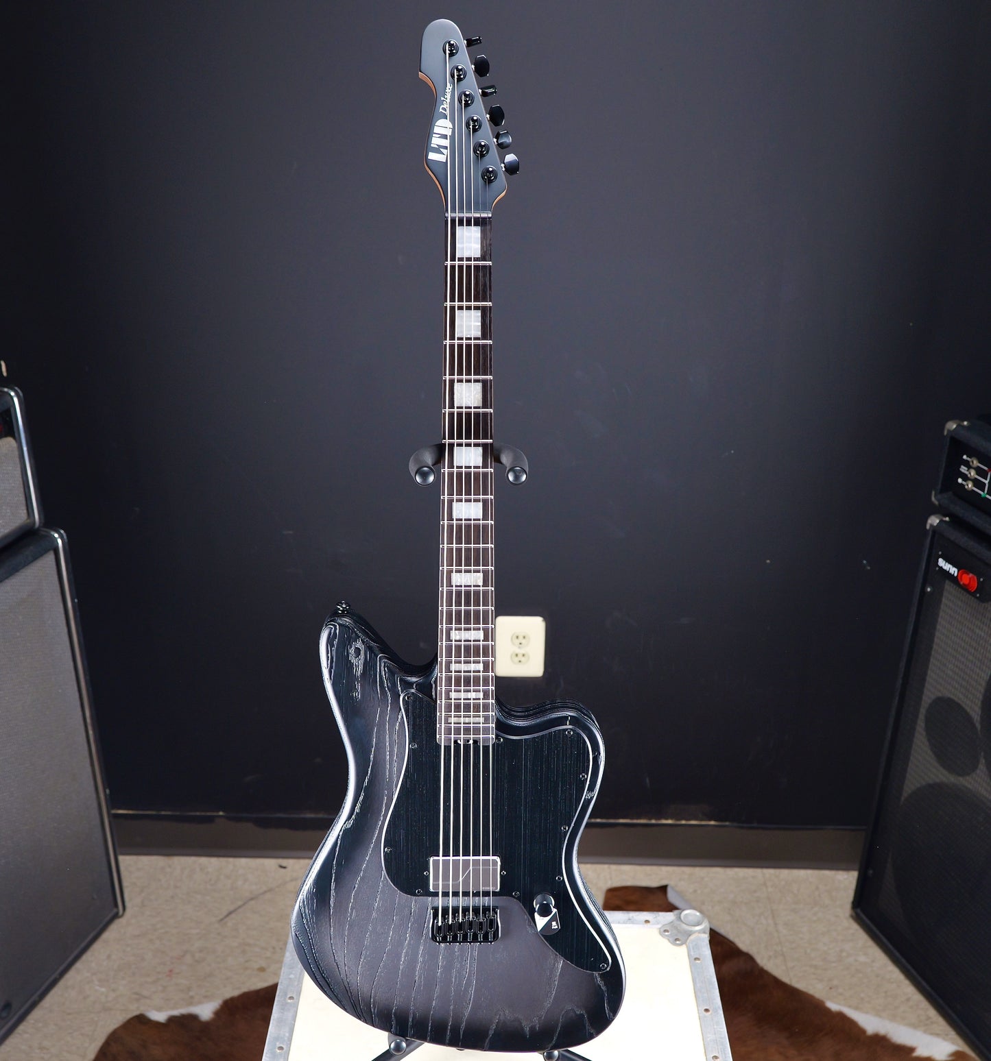 ESP LTD XJ-1 HT Baritone Silver Blast